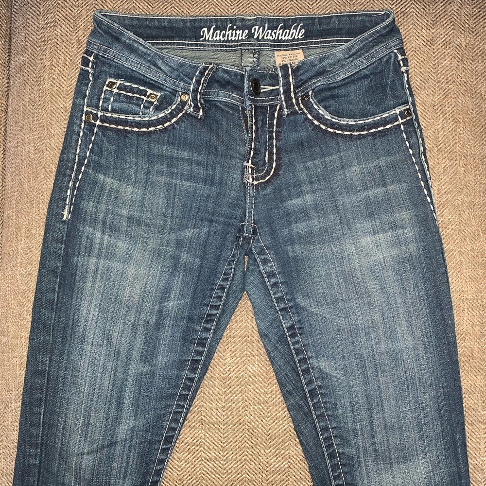 EUC Machine Washable Jeans Size 26.